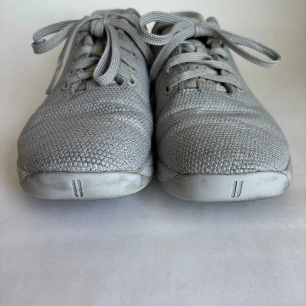NOBULL casual athletic lace up Trainer Gray Sneakers Shoes size women 10 men 8.5